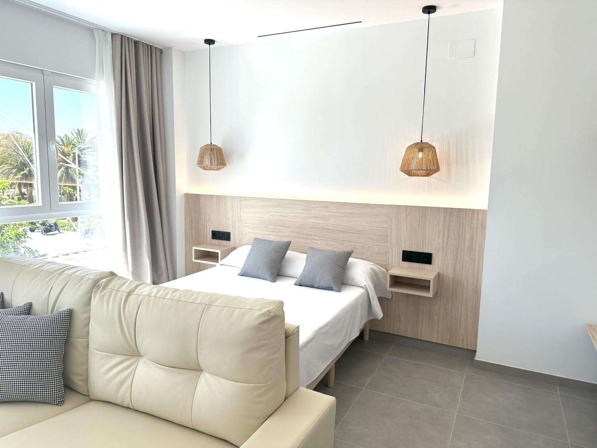 Almar 52 Suites Valencia Exterior photo
